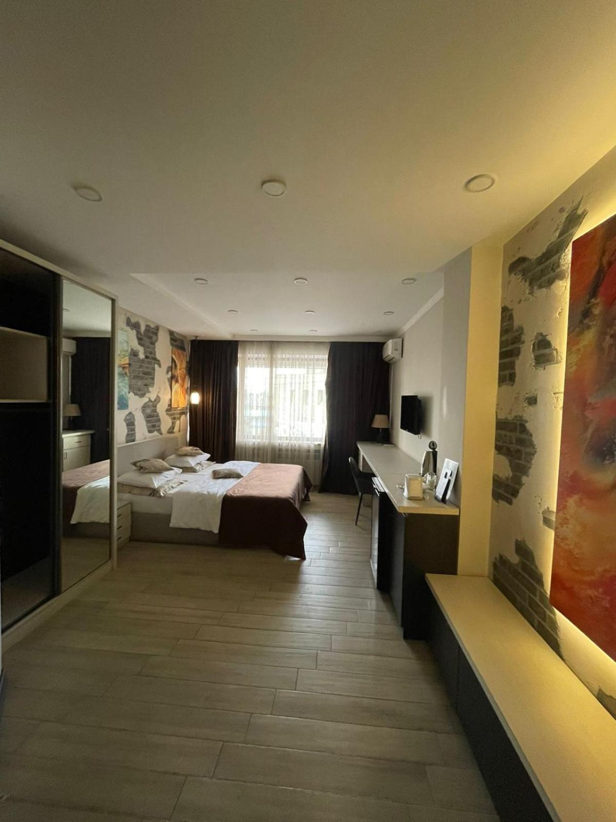 4Room Hotel Erevan Exterior foto